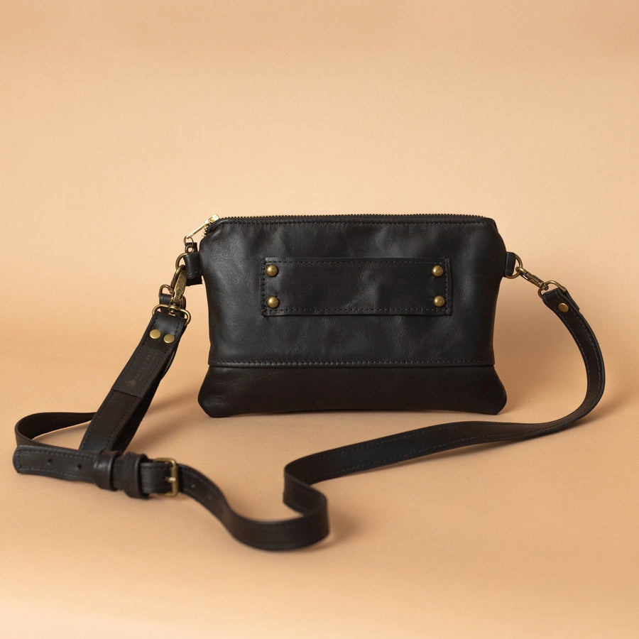 Ivey Wallet Crossbody in Black