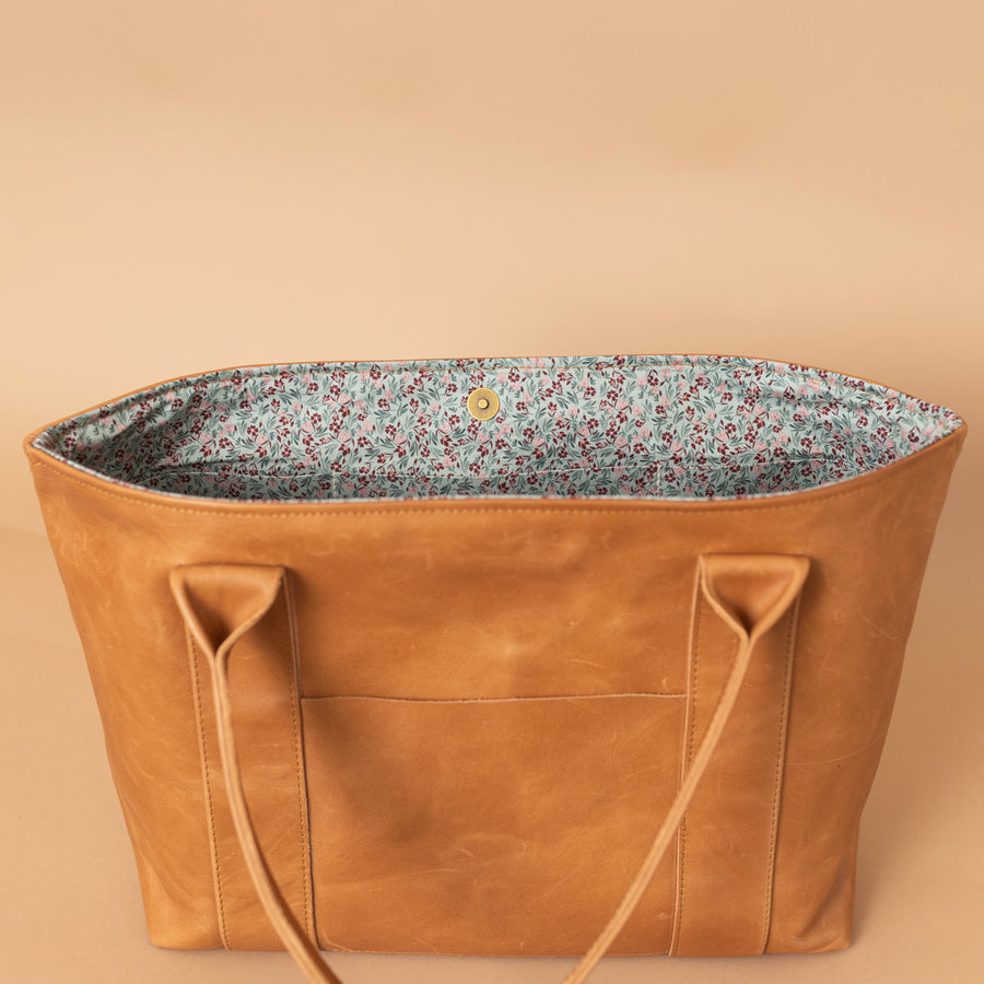 Mae Tote in Honey